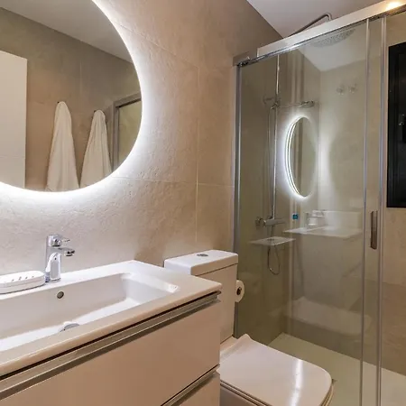 Flatguest Viriato - Wifi - Ac - Terraza Compartida Apartamento